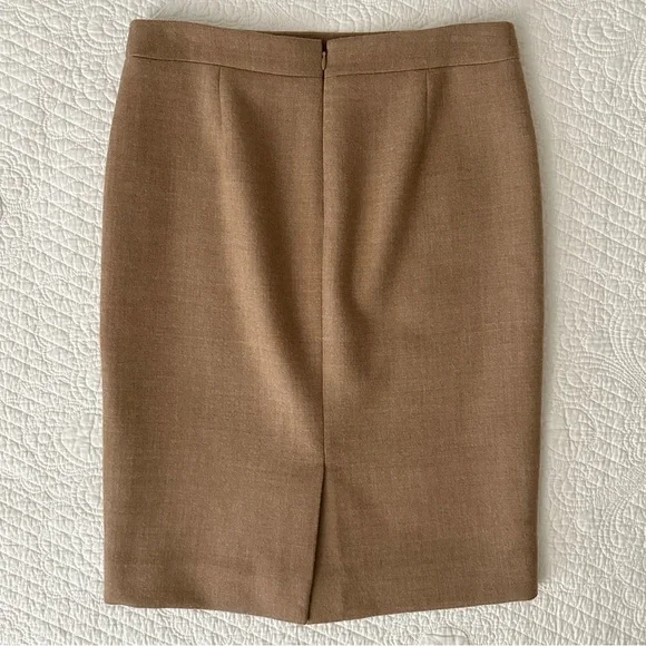 J. Crew Women’s Tan Double Serge Wool No. 2 Pencil Skirt Size 4 - Picture 5 of 13